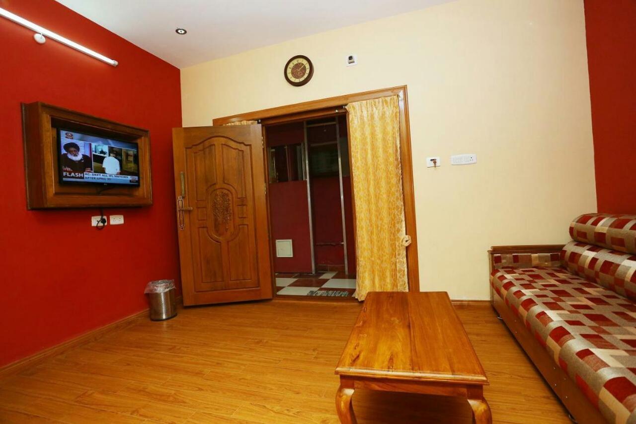 Mmr Holiday Inn Ooty Buitenkant foto